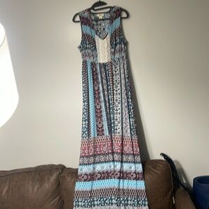 EUC boho style maxi dress